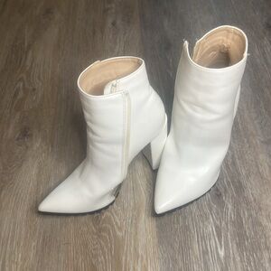 Elegant White Ankle Boots